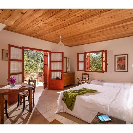 Enagron Ecotourism Village Aparthotel