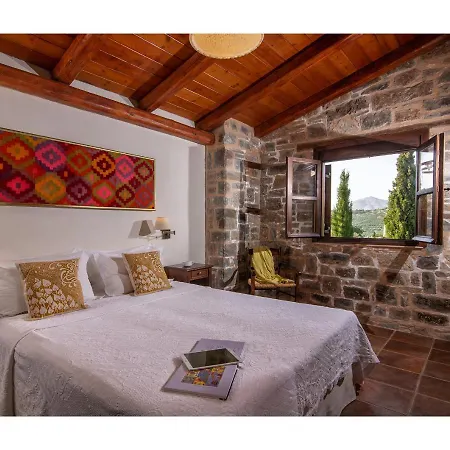 Enagron Ecotourism Village Aparthotel