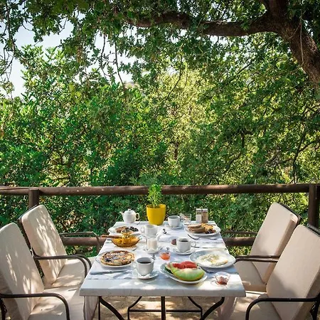 Enagron Ecotourism Village 3*